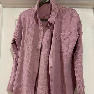 NWOT Pink Lily Shirt